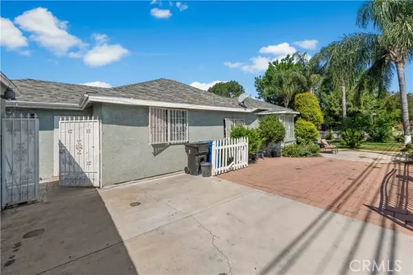 San Fernando, CA 91340,556 Harps Street