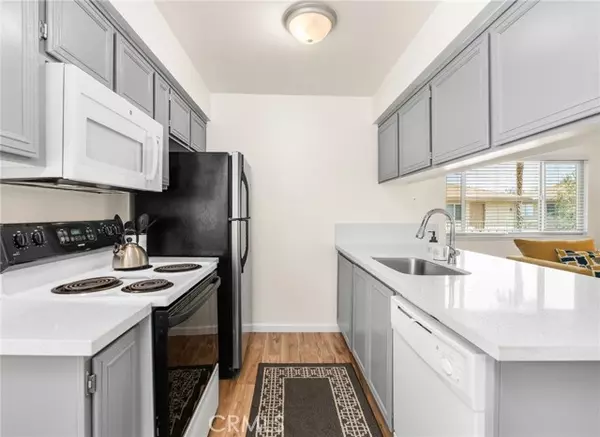 Palm Desert, CA 92260,72670 Thrush Road #4
