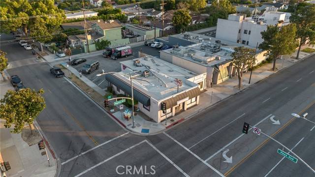 4100 W Magnolia Boulevard, Burbank, CA 91505