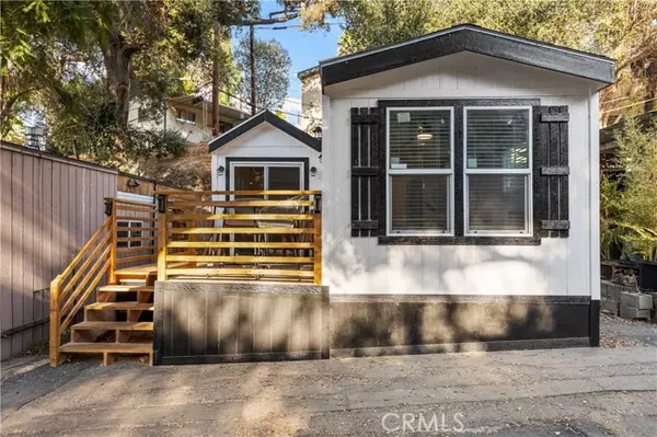 10799 Sherman Grove Ave unit 84, Sunland (los Angeles), CA 90140