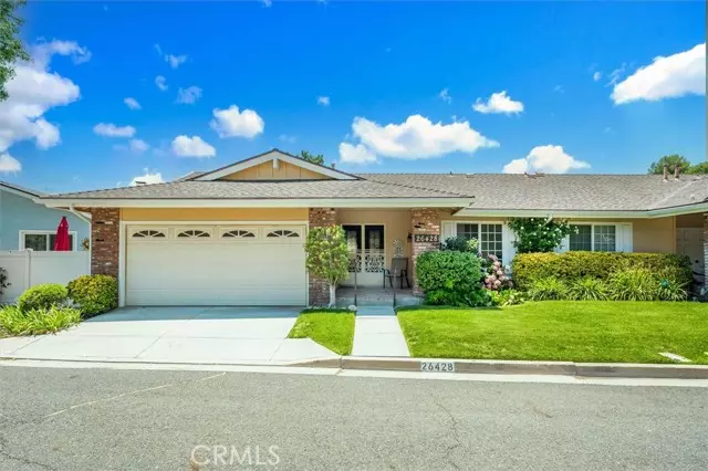 Newhall (santa Clarita), CA 91321,26428 Circle Knoll Court