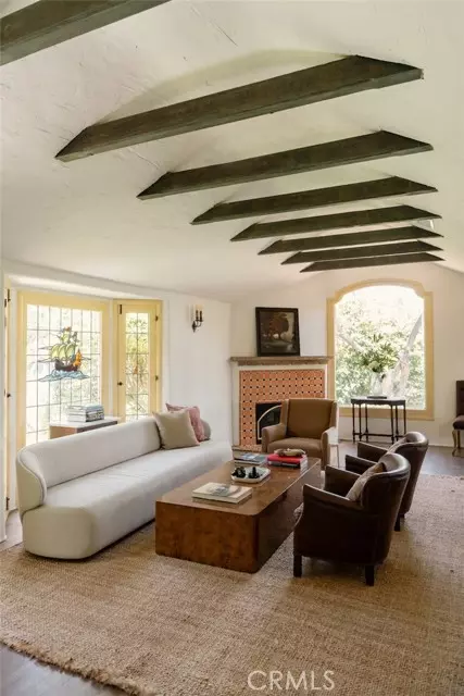 Sherman Oaks, CA 91403,15113 Encanto Drive