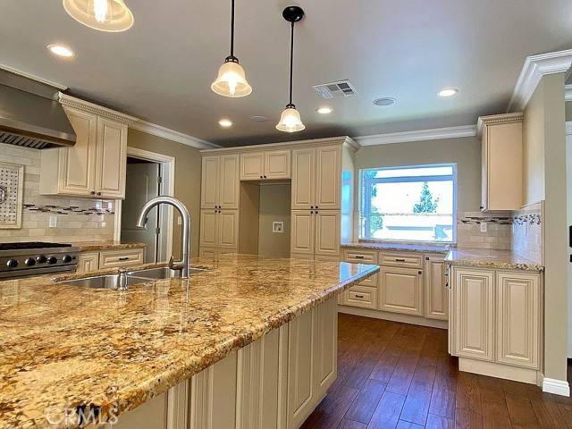 10021 Rutledge Place, Sun Valley (los Angeles), CA 91352