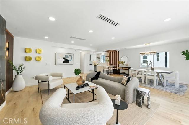 Sherman Oaks, CA 91401,13021 Killion Street
