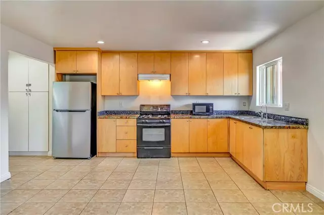 6735 Elmer Avenue #19, North Hollywood (los Angeles), CA 91606