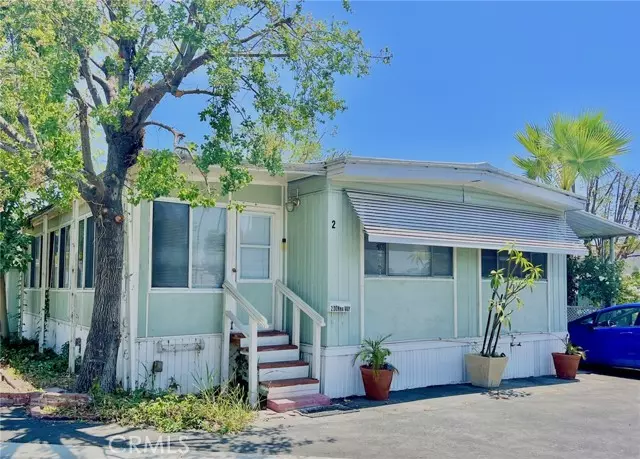 San Fernando, CA 91345,2 Donna Way