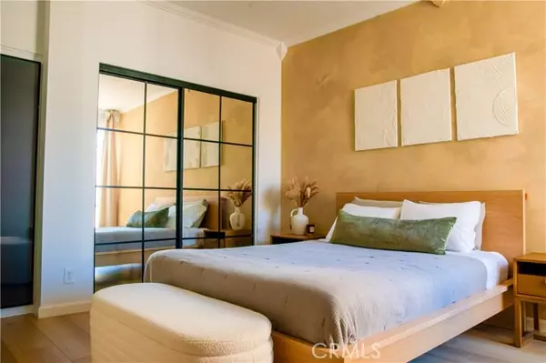 19350 Sherman Way #338, Reseda (los Angeles), CA 91335