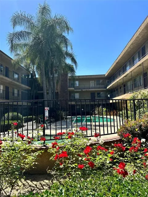 North Hills (los Angeles), CA 91343,8505 Columbus Avenue #113