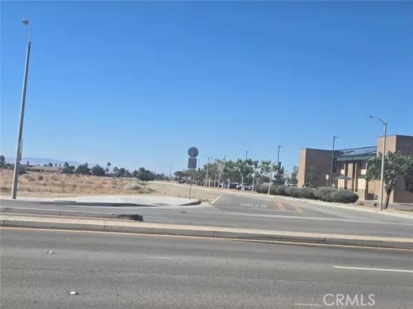 21 W Cor Avenue P & 21Stw Avenue, Palmdale, CA 93551