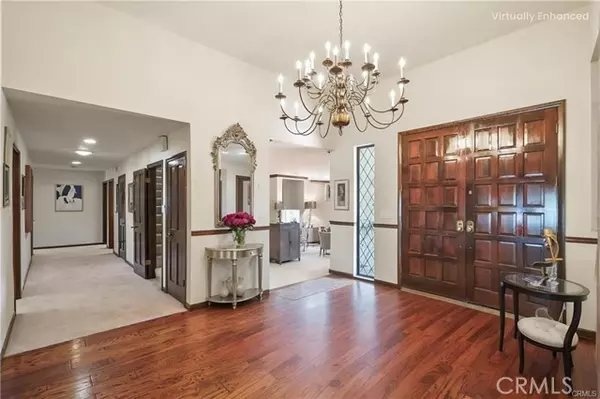Chatsworth (los Angeles), CA 91311,22755 Dale Court
