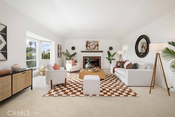 6476 San Marco Circle, Los Angeles, CA 90068
