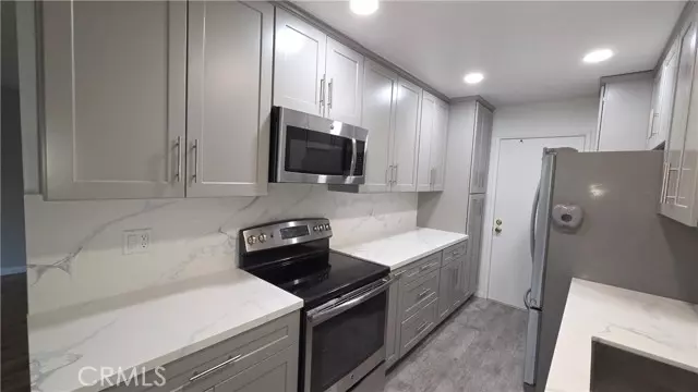 Encino (los Angeles), CA 91316,5400 Lindley Avenue #105