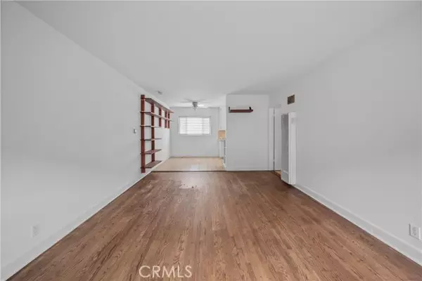 Long Beach, CA 90802,443 Atlantic Avenue #9