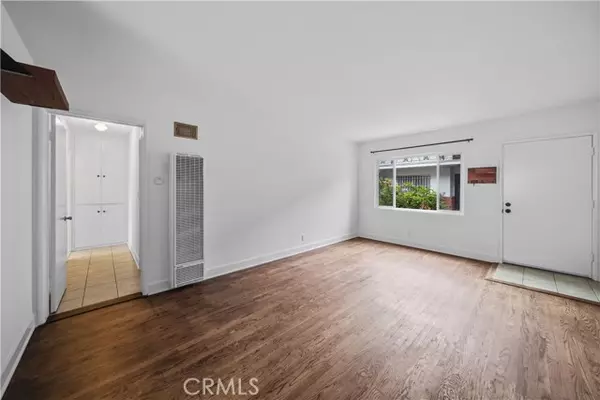 Long Beach, CA 90802,443 Atlantic Avenue #9