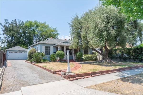 8031 Rhodes Avenue, North Hollywood (los Angeles), CA 91605