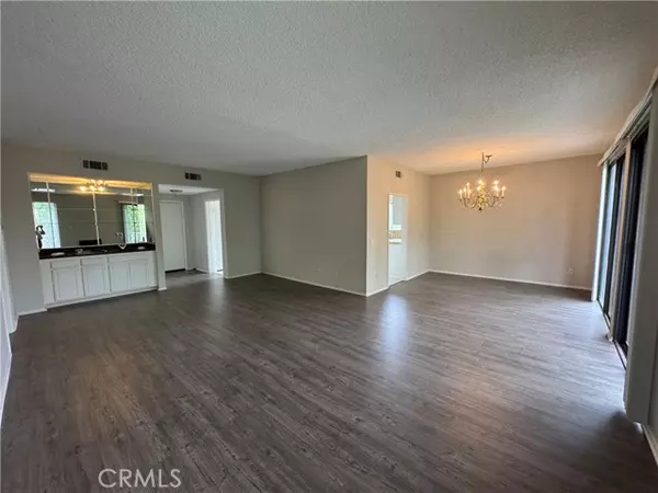 Northridge (los Angeles), CA 91324,19029 Nordhoff Street #308