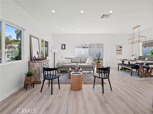 Sylmar (los Angeles), CA 91342,15235 Nurmi Street