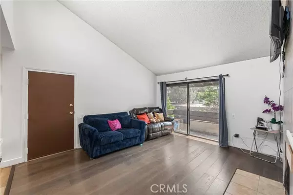 Panorama City (los Angeles), CA 91402,9600 Van Nuys Boulevard #220