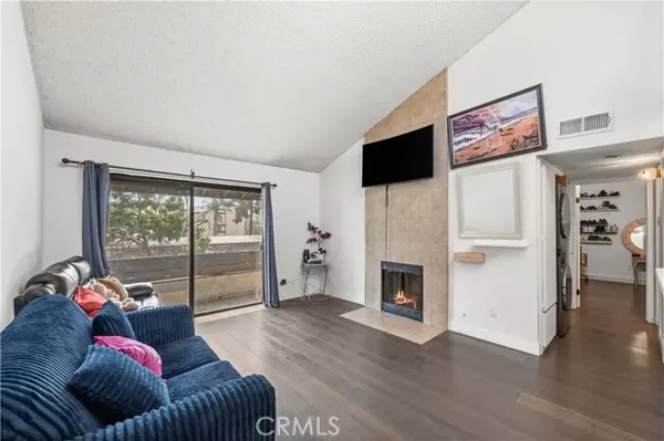 Panorama City (los Angeles), CA 91402,9600 Van Nuys Boulevard #220