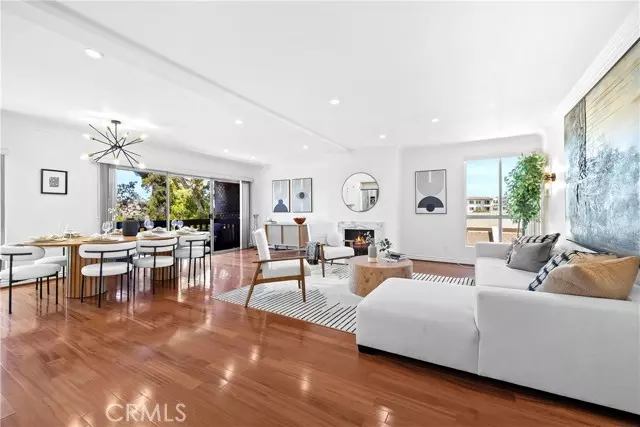 Sherman Oaks, CA 91403,5115 Kester Avenue #302