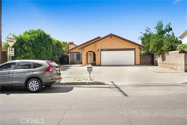 21050 Community Street, Canoga Park (los Angeles), CA 91304