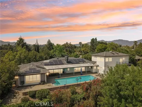 Granada Hills (los Angeles), CA 91344,12218 Sarazen Place