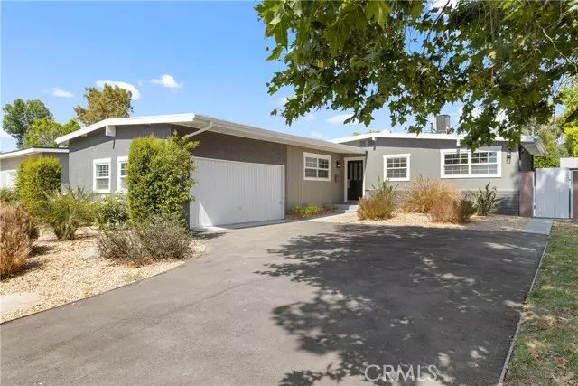 Encino (los Angeles), CA 91316,5900 Ostrom Avenue