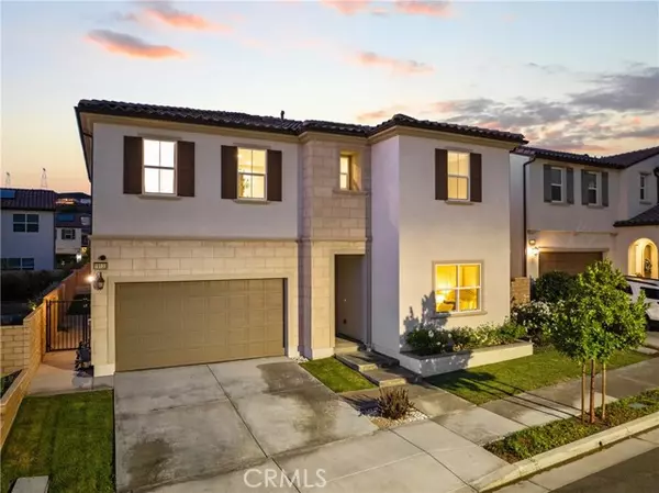 Canyon Country (santa Clarita), CA 91351,19133 Malabar Street