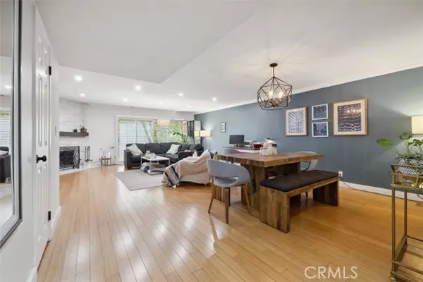 Sherman Oaks, CA 91423,4455 Fulton Avenue #2