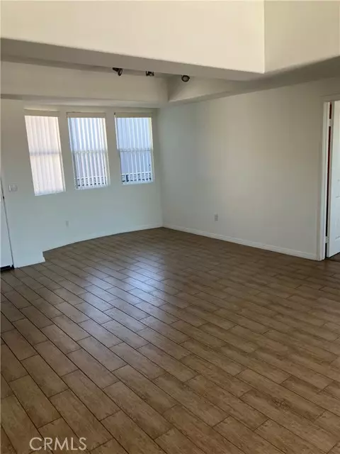 Valley Village, CA 91607,11925 KLING Street #101