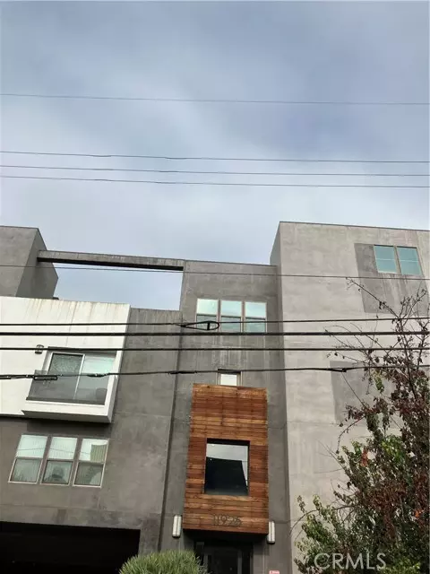 Valley Village, CA 91607,11925 KLING Street #101