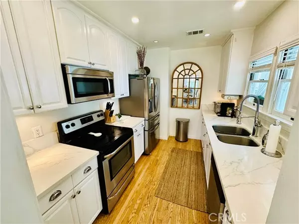 Valley Village, CA 91607,5431 Agnes Avenue