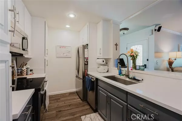 Valencia (santa Clarita), CA 91355,25718 Hogan Drive #C2