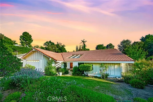 Calabasas, CA 91302,3811 Algonaut Drive