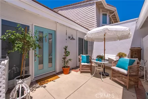 Westlake Village, CA 91361,32117 Beachlake Lane