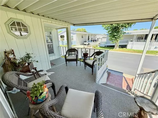 Canyon Country (santa Clarita), CA 91351,26521 Cockleburr Lane