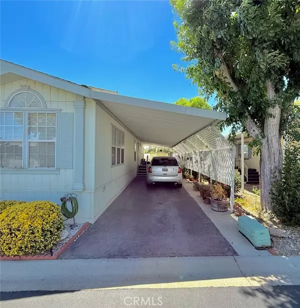 Canyon Country (santa Clarita), CA 91351,26521 Cockleburr Lane