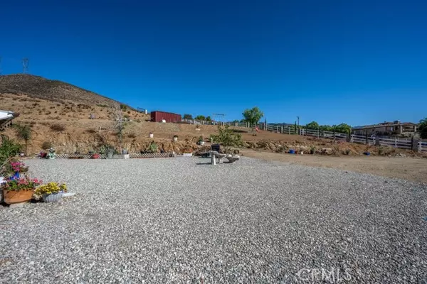 Agua Dulce, CA 91390,9555 Hierba Road