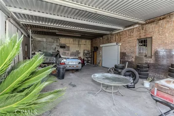 Glendale, CA 91205,1019 E Colorado Street