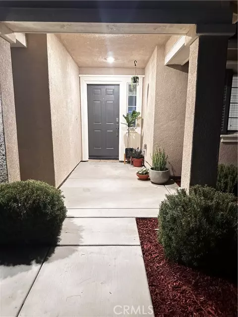 San Jacinto, CA 92583,873 Canopy Lane