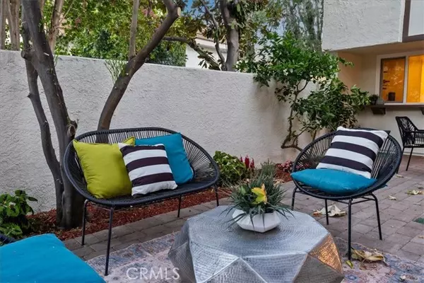 Chatsworth (los Angeles), CA 91311,22149 James Alan Circle