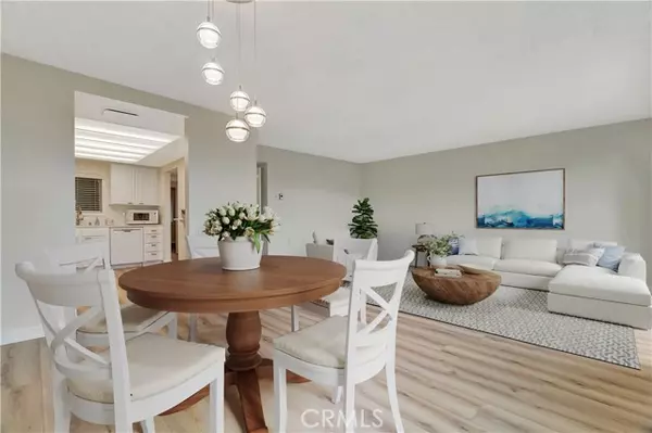Laguna Woods, CA 92637,4004 Calle Sonora Oeste #3F