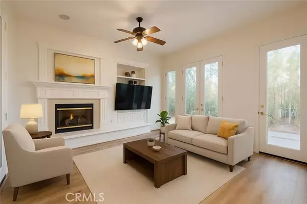 Valencia (santa Clarita), CA 91355,24703 Garland Drive