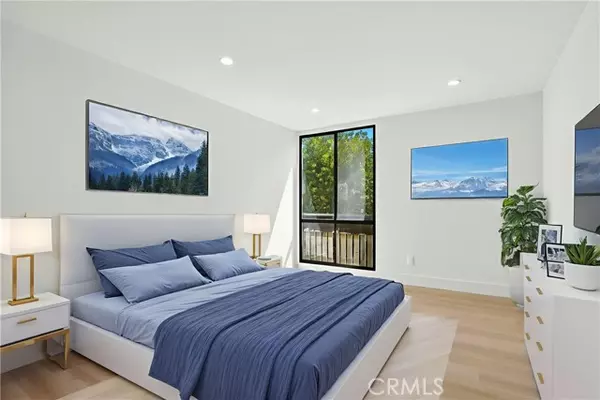 Canoga Park (los Angeles), CA 91304,8601 International Avenue #233