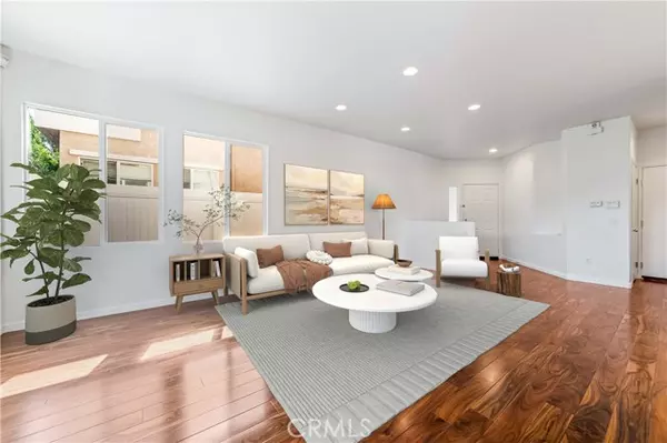 North Hills (los Angeles), CA 91343,15053 Northwind Lane