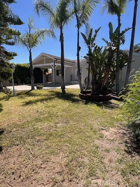 North Hollywood (los Angeles), CA 91605,13358 Blythe Street