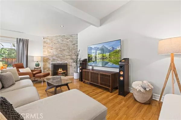 Encino (los Angeles), CA 91316,5628 Wish Avenue