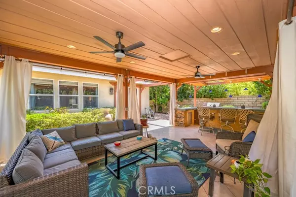 Castaic, CA 91384,30117 GALBRETH Court