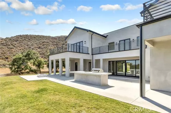 Canyon Country (santa Clarita), CA 91387,26474 Ranch Creek Road