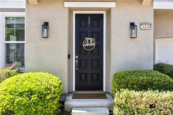 Valencia (santa Clarita), CA 91355,24140 Twin Tides Drive